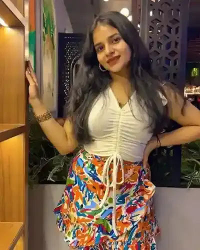 Escorts Service Koloriang